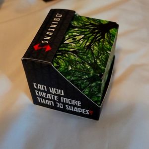 Shashibo (spaced print)